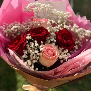 mediumrosebouquet 180 1