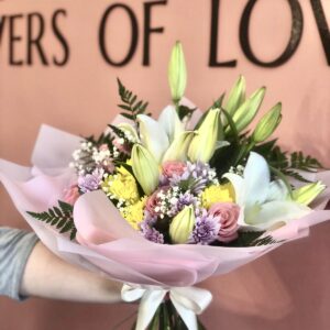 large mixed flower bouquet