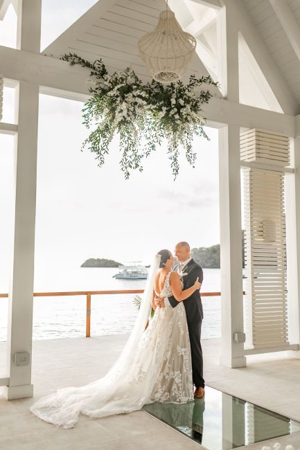 aa5df389 badf 4a82 8a7c 16bb48ee647f